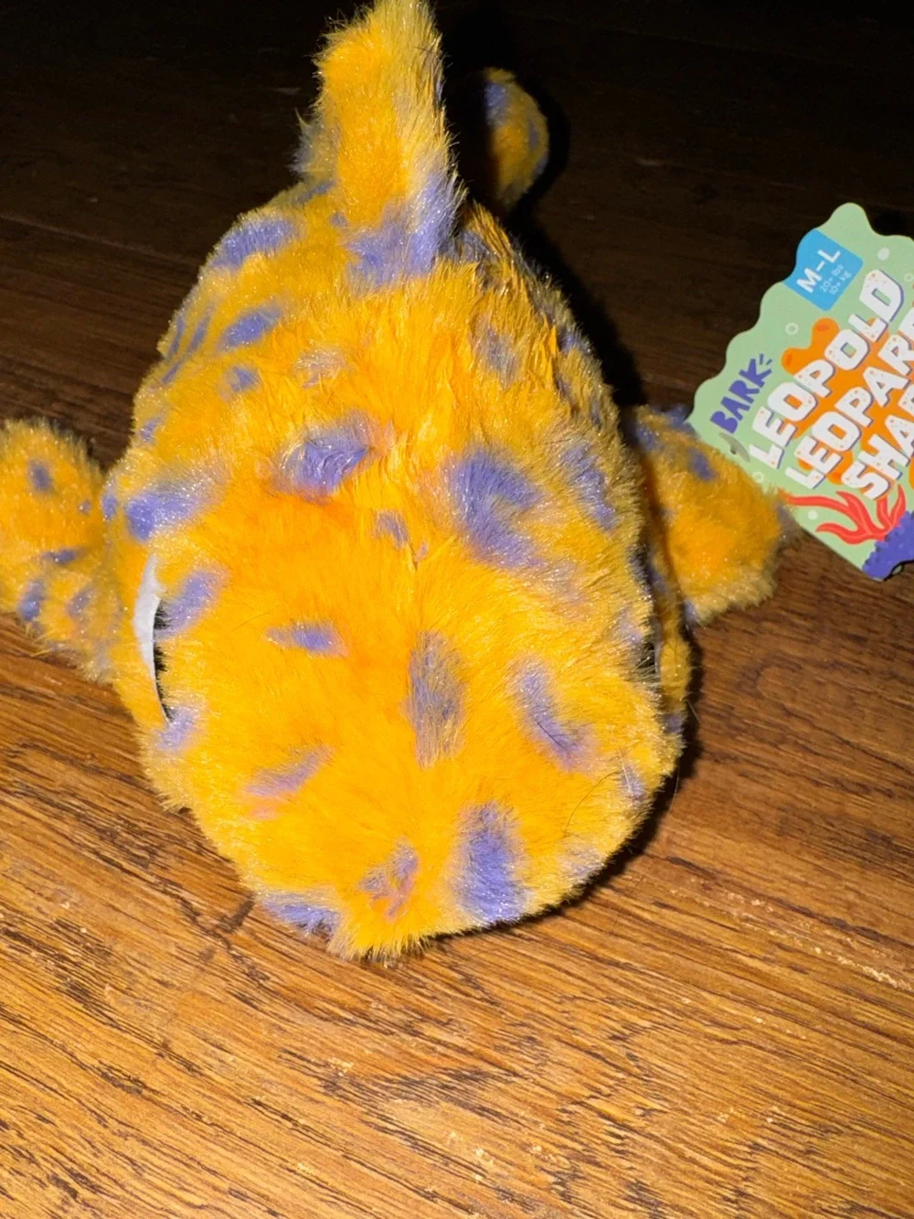Bark Box M-L Dog Toy NEW Leopold Leopard Shark crinkle & squeak Shark Dog toy